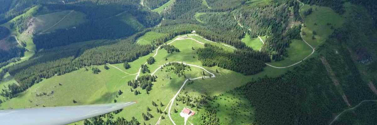Verortung via Georeferenzierung der Kamera: Aufgenommen in der Nähe von Gemeinde Annaberg bei Mariazell, Österreich in 2000 Meter